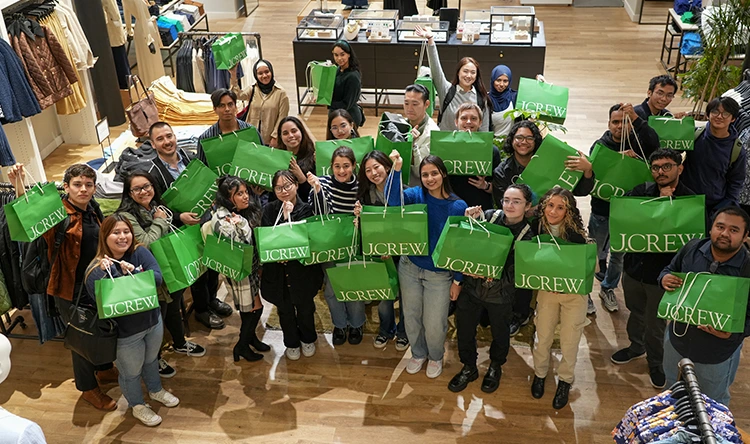 LaGuardia Students Receive Wardrobe Enhancement from J.Crew to Dress for Professional Success LaGuardia Community College LaGuardia Students Receive Wardrobe Enhancement from J.Crew to Dress for Professional Success LaGuardia Community College